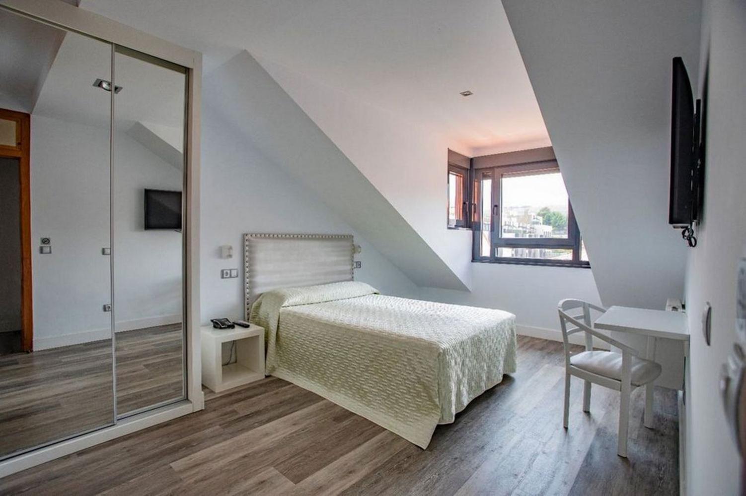 Double Room,1006936444:JPEG